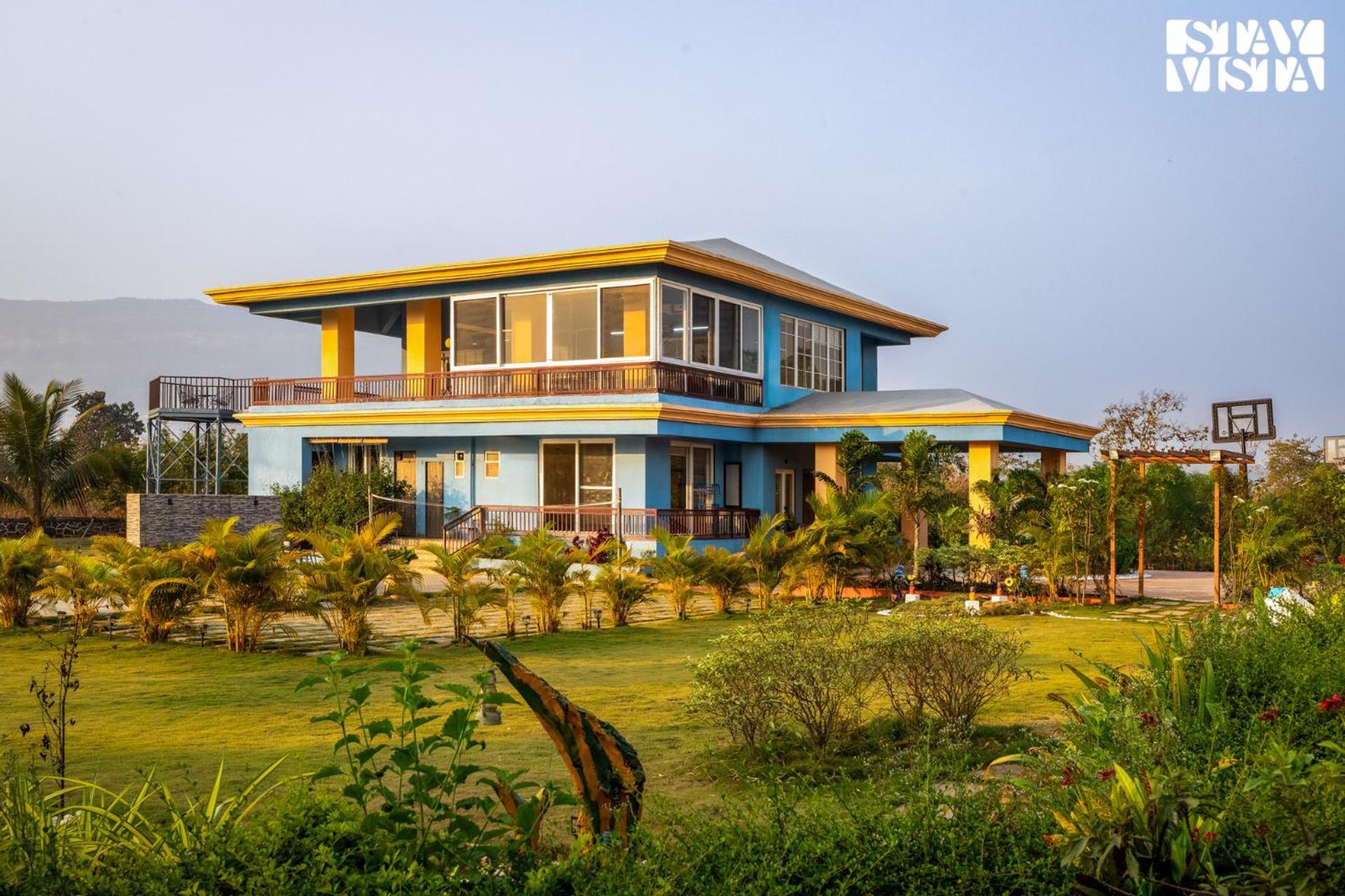 Stayvista'S Hillside Meadows - Mountainside Retreat With Farm View, Pool & Deck, Lawn & Gazebo Chinchavli Exterior foto
