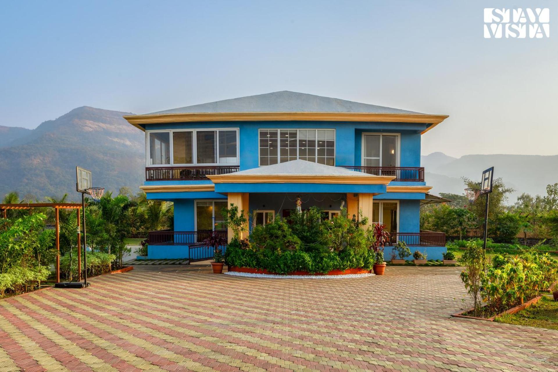 Stayvista'S Hillside Meadows - Mountainside Retreat With Farm View, Pool & Deck, Lawn & Gazebo Chinchavli Exterior foto
